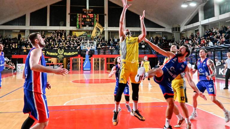 Virtus Imola a segno con Vicenza (foto Monti Mmph) Virtus Imola a segno con Vicenza (foto Monti Mmph)