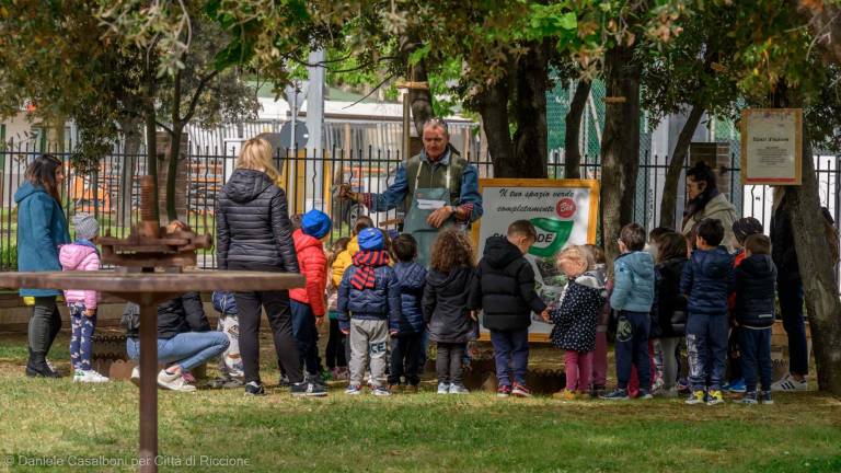 Riccione, quasi 300 bambini a Villa Mussolini per “Giornata della Terra” - Gallery