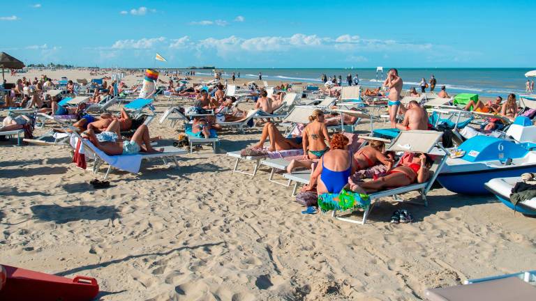 Al mare a Rimini: le regole dell’estate 2025 Al mare a Rimini: le regole dell’estate 2025