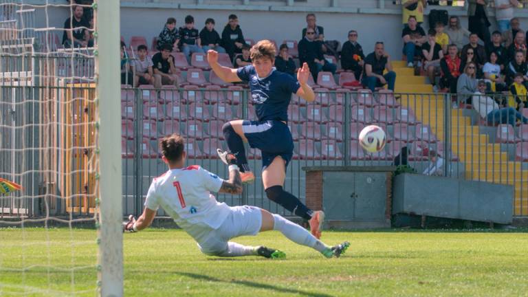 Nicolò Lolli spreca una buona occasione per il Forlì (foto Fiorentini)