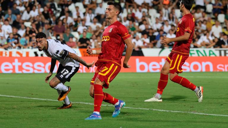 Manolo Adamo subito dopo il gol del 2-0 (Zanotti) Manolo Adamo subito dopo il gol del 2-0 (Zanotti)