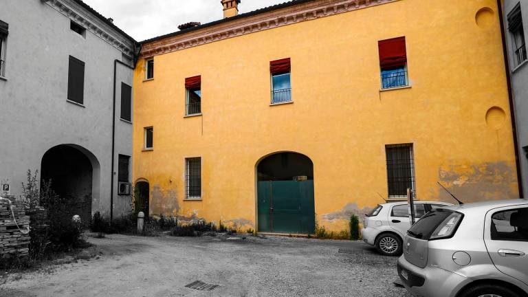 Da lunedì 9 giugno la biblioteca riaprirà nei locali del complesso del Carmine Da lunedì 9 giugno la biblioteca riaprirà nei locali del complesso del Carmine