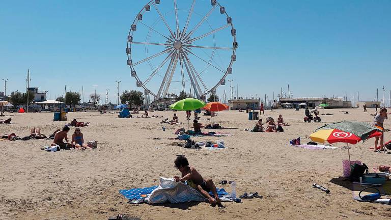 Legacoop Romagna: “Spiagge, situazione esplosiva, il Governo faccia chiarezza”: Legacoop Romagna: “Spiagge, situazione esplosiva, il Governo faccia chiarezza”: