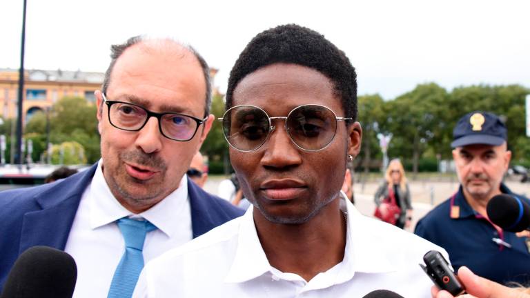 Louis Dassilva con l’avvocato Riario Fabbri Louis Dassilva con l’avvocato Riario Fabbri