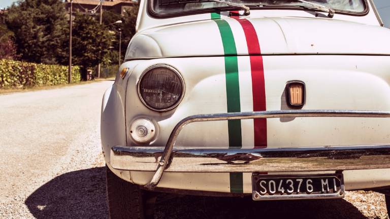 Meldola, domenica il raduno delle Fiat 500 Meldola, domenica il raduno delle Fiat 500