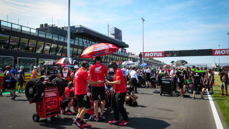 Motociclismo, mercoledì e giovedì i test Superbike a Misano: c'è anche Danilo Petrucci Motociclismo, mercoledì e giovedì i test Superbike a Misano: c'è anche Danilo Petrucci