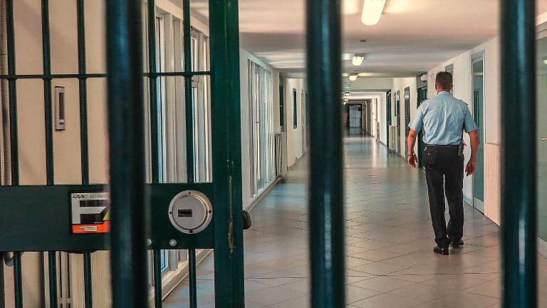 Rimini. Violenza sessuale su quattro bambini, arrestato un 27enne animatore sammarinese Rimini. Violenza sessuale su quattro bambini, arrestato un 27enne animatore sammarinese