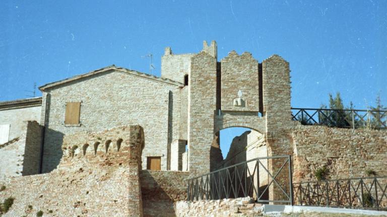 Coriano, partono i lavori al Castello Malatestiano Coriano, partono i lavori al Castello Malatestiano