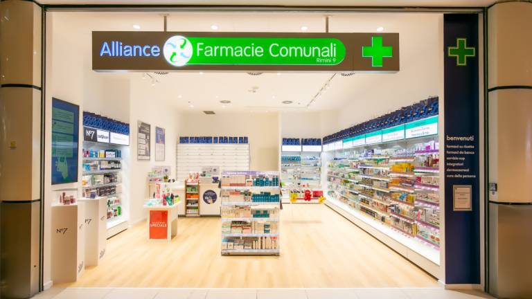 Rimini, alla nuova farmacia delle Befane i medicinali si prenotano con una app Rimini, alla nuova farmacia delle Befane i medicinali si prenotano con una app