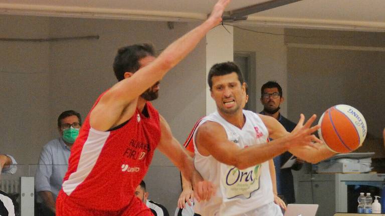 Basket A2, gli ultimi biglietti per OraSì-Cento in vendita domenica Basket A2, gli ultimi biglietti per OraSì-Cento in vendita domenica