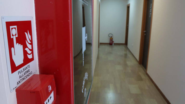 Il Comune chiude 35 hotel non in regola con l'antincendio Il Comune chiude 35 hotel non in regola con l'antincendio
