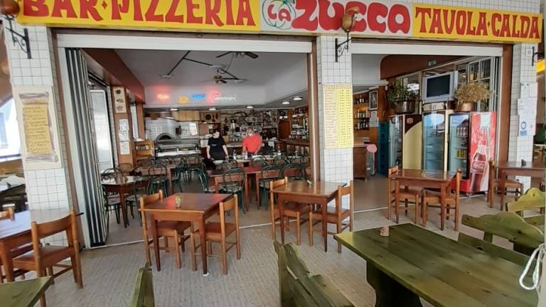 Il bar pizzeria La Zucca di Rimini diventa bottega storica Il bar pizzeria La Zucca di Rimini diventa bottega storica