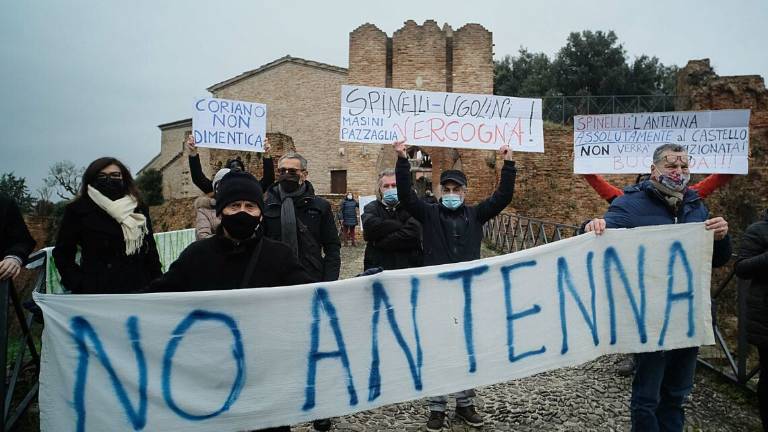 Coriano. Antenna, Croatti: Ora attendiamo si pronunci la Procura Coriano. Antenna, Croatti: Ora attendiamo si pronunci la Procura