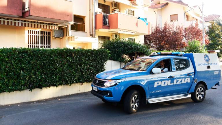 Delitto di Pierina a Rimini: sequestrati due taglierini alla nuora. E una telecamera ha ripreso movimenti di persone al rientro della vittima in auto Delitto di Pierina a Rimini: sequestrati due taglierini alla nuora. E una telecamera ha ripreso movimenti di persone al rientro della vittima in auto