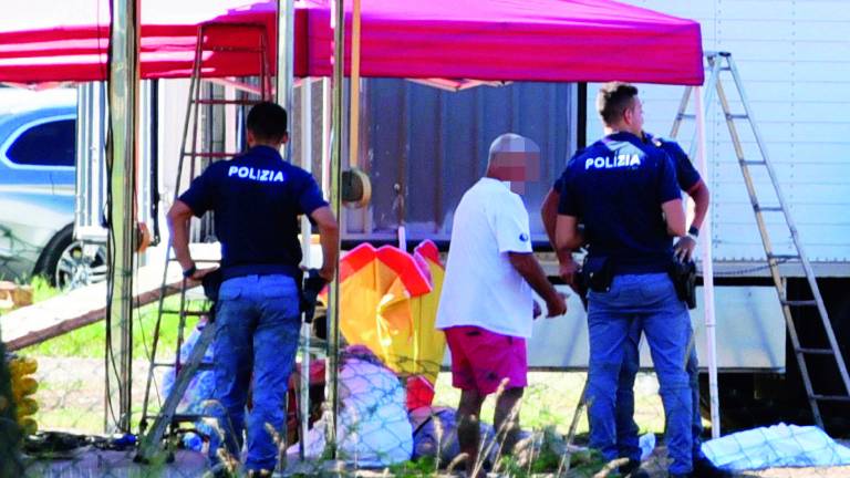 Rimini, morta al luna park: indagato il padre Rimini, morta al luna park: indagato il padre