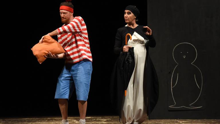 Faenza, pinguini e bambini alla Molinella Faenza, pinguini e bambini alla Molinella