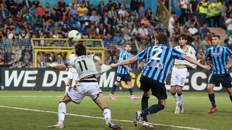 Calcio C, Cesena e il Var: manca un rigore su Stiven Shpendi Calcio C, Cesena e il Var: manca un rigore su Stiven Shpendi
