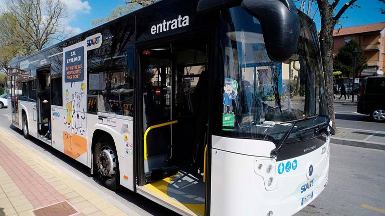 Forlì, bus linea 13: arrivano 6 nuove fermate da lunedì 4 marzo Forlì, bus linea 13: arrivano 6 nuove fermate da lunedì 4 marzo
