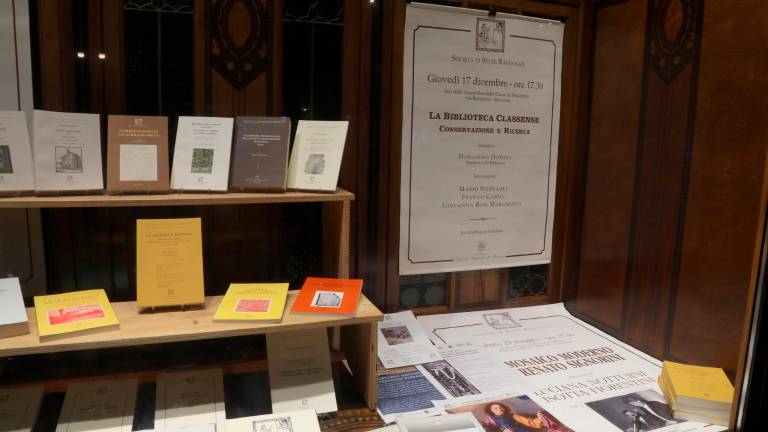 “30 anni di Ravenna Studi e Ricerche”: la mostra al Private Banking della Cassa di Ravenna - Gallery “30 anni di Ravenna Studi e Ricerche”: la mostra al Private Banking della Cassa di Ravenna - Gallery