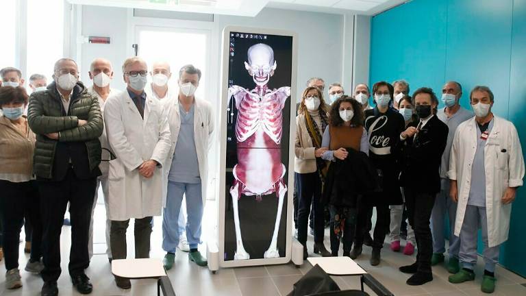 Ravenna, nuovo tavolo di dissezione virtuale per l'ospedale Ravenna, nuovo tavolo di dissezione virtuale per l'ospedale