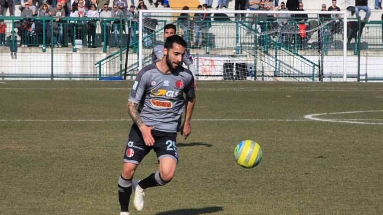 Calcio C, Quarto colpo per il Cesena: dopo Albertini, Mercadante e Kontek contratto biennale anche per Chiarello Calcio C, Quarto colpo per il Cesena: dopo Albertini, Mercadante e Kontek contratto biennale anche per Chiarello