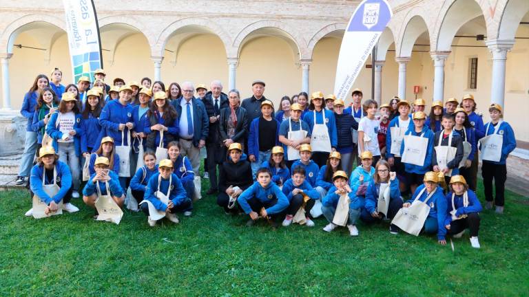 Ravenna, centinaia di studenti in visita ai Chiostri Danteschi e all’ex Bubani - Gallery Ravenna, centinaia di studenti in visita ai Chiostri Danteschi e all’ex Bubani - Gallery