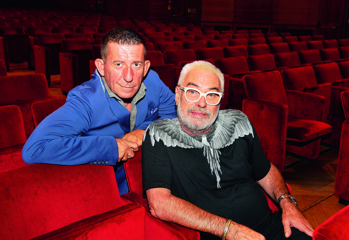 Sintoni di Accademia Perduta: Incertezza sul futuro del teatro Sintoni di Accademia Perduta: Incertezza sul futuro del teatro