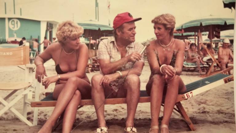 Serata amarcord a Rimini: Fiorello Paci, 60 anni di giornali, radio e tv raccontati dai protagonisti Serata amarcord a Rimini: Fiorello Paci, 60 anni di giornali, radio e tv raccontati dai protagonisti