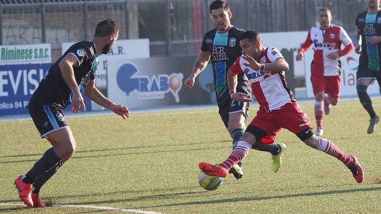 Calcio C, per il Rimini un pareggio beffardo in casa Calcio C, per il Rimini un pareggio beffardo in casa