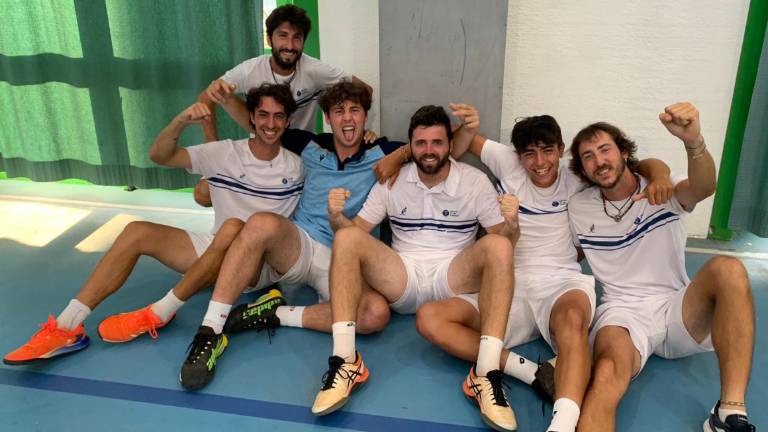 Tennis, il Tc Faenza promosso in B2 dopo una maratona Tennis, il Tc Faenza promosso in B2 dopo una maratona