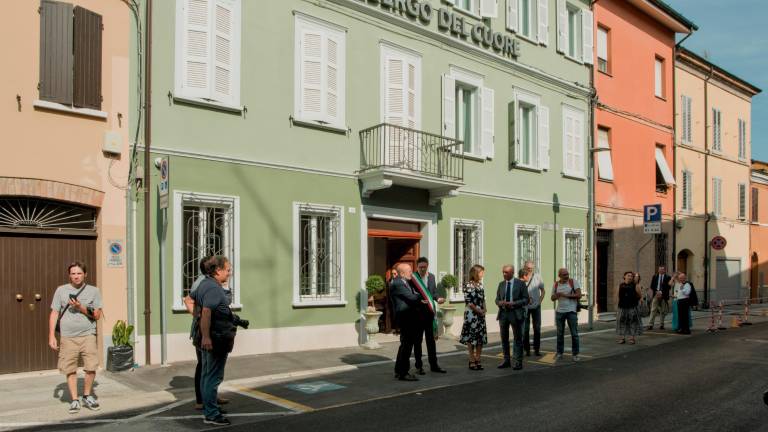 La ministra Locatelli loda l’Albergo del Cuore di Ravenna La ministra Locatelli loda l’Albergo del Cuore di Ravenna