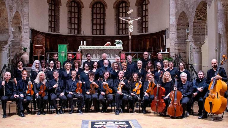 L’orchestra della cappella musicale della Basilica di San Francesco di Ravenna L’orchestra della cappella musicale della Basilica di San Francesco di Ravenna
