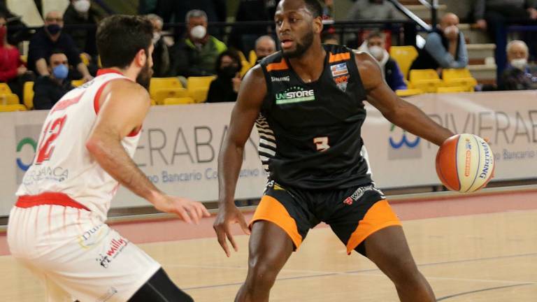 Basket B, i Tigers in emergenza non potevano fare di più nel derby Basket B, i Tigers in emergenza non potevano fare di più nel derby