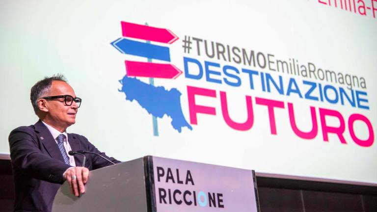 Riccione. Turismo, Emilia-Romagna destinazione futuro: politiche, idee e strategie per la crescita del settore Riccione. Turismo, Emilia-Romagna destinazione futuro: politiche, idee e strategie per la crescita del settore