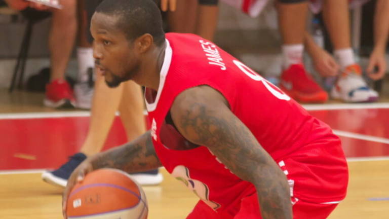 Basket A2, l'OraSì Ravenna si arrende contro Napoli (54-69) Basket A2, l'OraSì Ravenna si arrende contro Napoli (54-69)