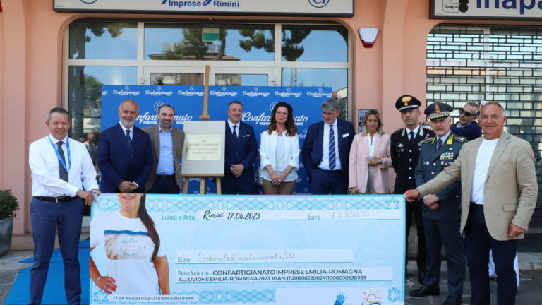 Rimini, Confartigianato: Davide Cupioli confermato presidente, raccolti oltre 13mila euro con le magliette Tin Bota Rimini, Confartigianato: Davide Cupioli confermato presidente, raccolti oltre 13mila euro con le magliette Tin Bota