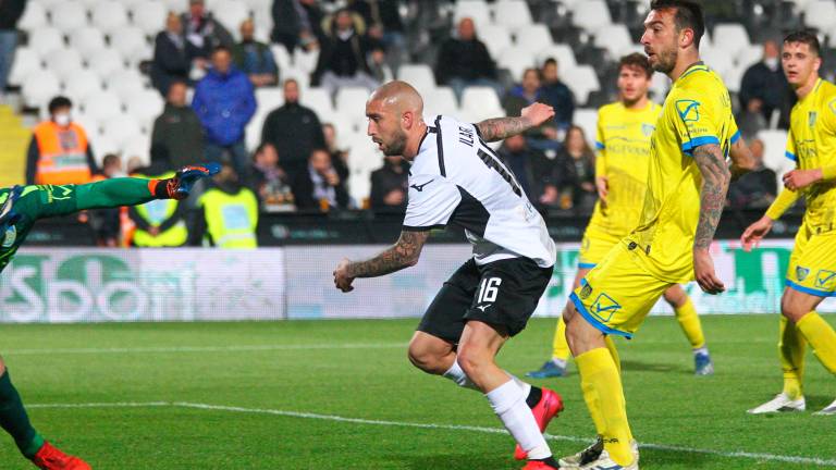 Carlo Ilari con il Cesena Carlo Ilari con il Cesena