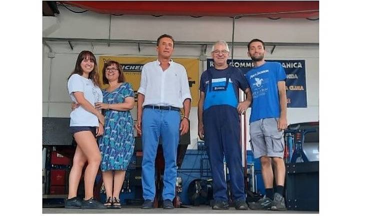 Massa Lombarda, il sindaco in visita alla Rizzi Fabrizio Massa Lombarda, il sindaco in visita alla Rizzi Fabrizio