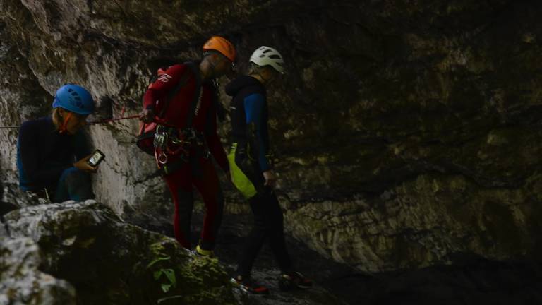 Riminese si frattura il bacino mentre fa canyoning in Friuli Riminese si frattura il bacino mentre fa canyoning in Friuli