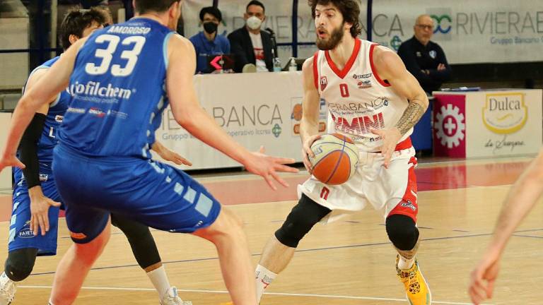 Basket B, Rimini vince il big-match con Roseto, a segno anche Imola, Faenza e Cesena Basket B, Rimini vince il big-match con Roseto, a segno anche Imola, Faenza e Cesena