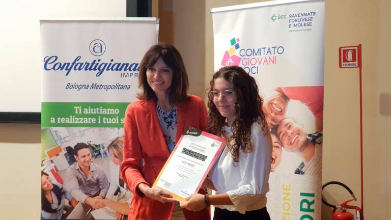 Imola, premiati i diplomati con il massimo dei voti Imola, premiati i diplomati con il massimo dei voti