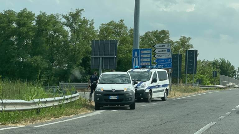 Cesena, incidente: frontale tra moto e furgone, ricoverato centauro di 29 anni Cesena, incidente: frontale tra moto e furgone, ricoverato centauro di 29 anni