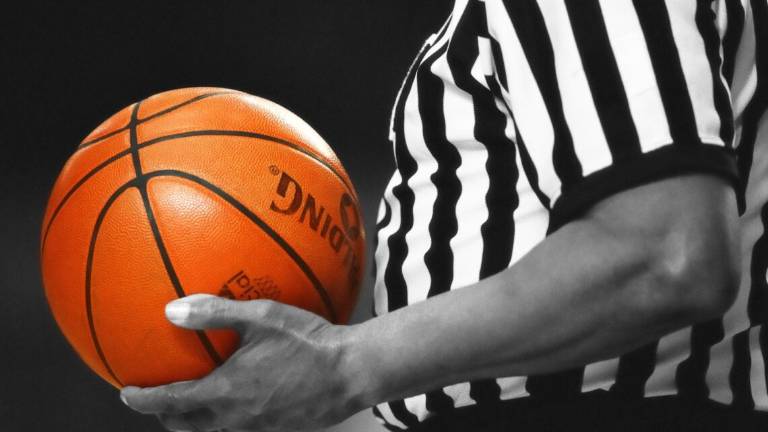 Basket, rinviato l'inizio dei campionati di A2 e B Basket, rinviato l'inizio dei campionati di A2 e B