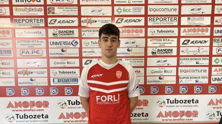 Calcio D, nuovo acquisto del Forlì: è il centrocampista Pecci Calcio D, nuovo acquisto del Forlì: è il centrocampista Pecci