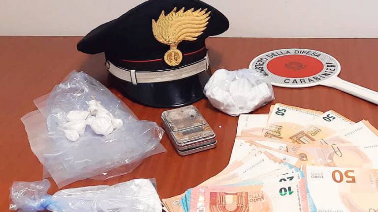 Cesena, invalido si trasforma in pusher: arrestato forlivese assieme al fornitore Cesena, invalido si trasforma in pusher: arrestato forlivese assieme al fornitore