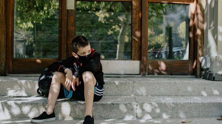 Covid, Io, mamma cesenate nel tunnel dei tamponi per fare tornare mio figlio a scuola Covid, Io, mamma cesenate nel tunnel dei tamponi per fare tornare mio figlio a scuola