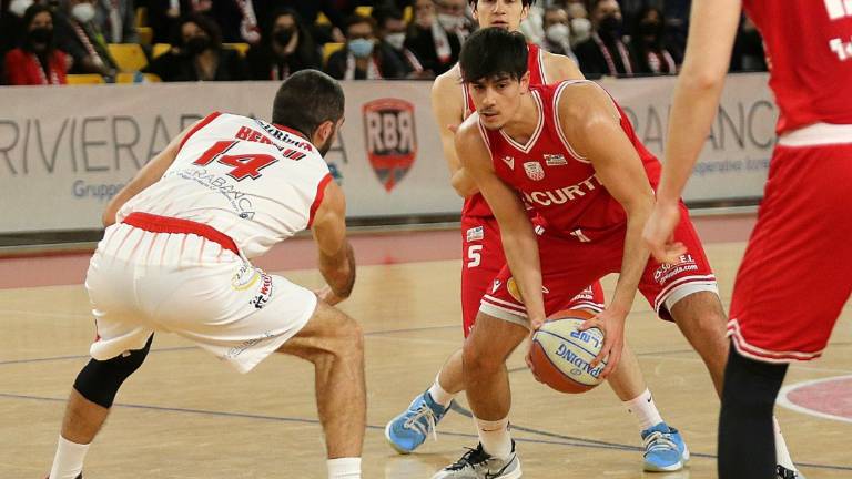 Basket B, Rimini, Faenza e Imola: via al tour de force. Cesena in missione salvezza Basket B, Rimini, Faenza e Imola: via al tour de force. Cesena in missione salvezza
