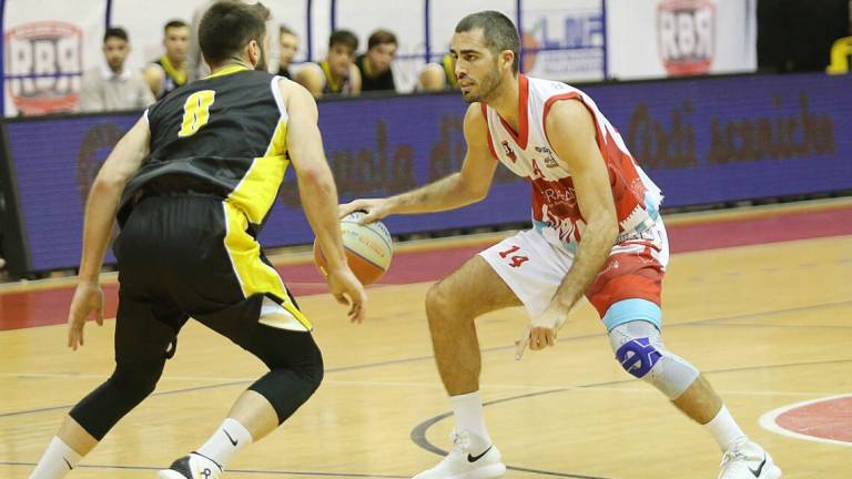 Basket B, RivieraBanca piega Alessandria alla distanza (78-69) Basket B, RivieraBanca piega Alessandria alla distanza (78-69)