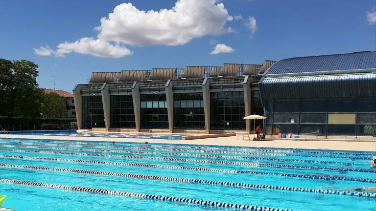 Forlì, sabato riapre la piscina Forlì, sabato riapre la piscina