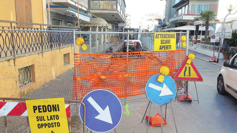 Rimini Nord, lungomare chiuso due mesi: cambiano viabilità e trasporto pubblico Rimini Nord, lungomare chiuso due mesi: cambiano viabilità e trasporto pubblico